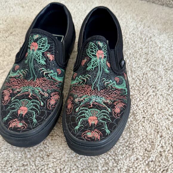 Vans Slip On Evil Omen Glow N Dark Spider Gothcore Dark Academia Womens 7 - Picture 8 of 13